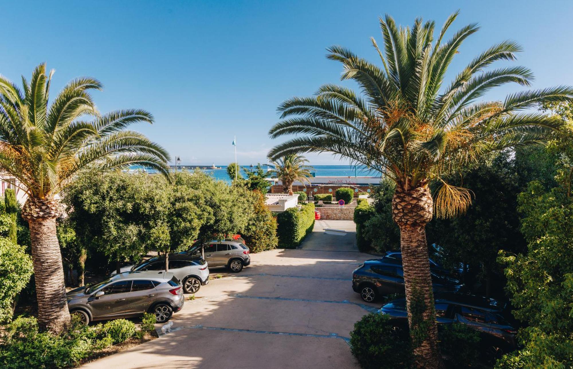 Hotel Liberata & Spa LʼÎle-Rousse 외부 사진