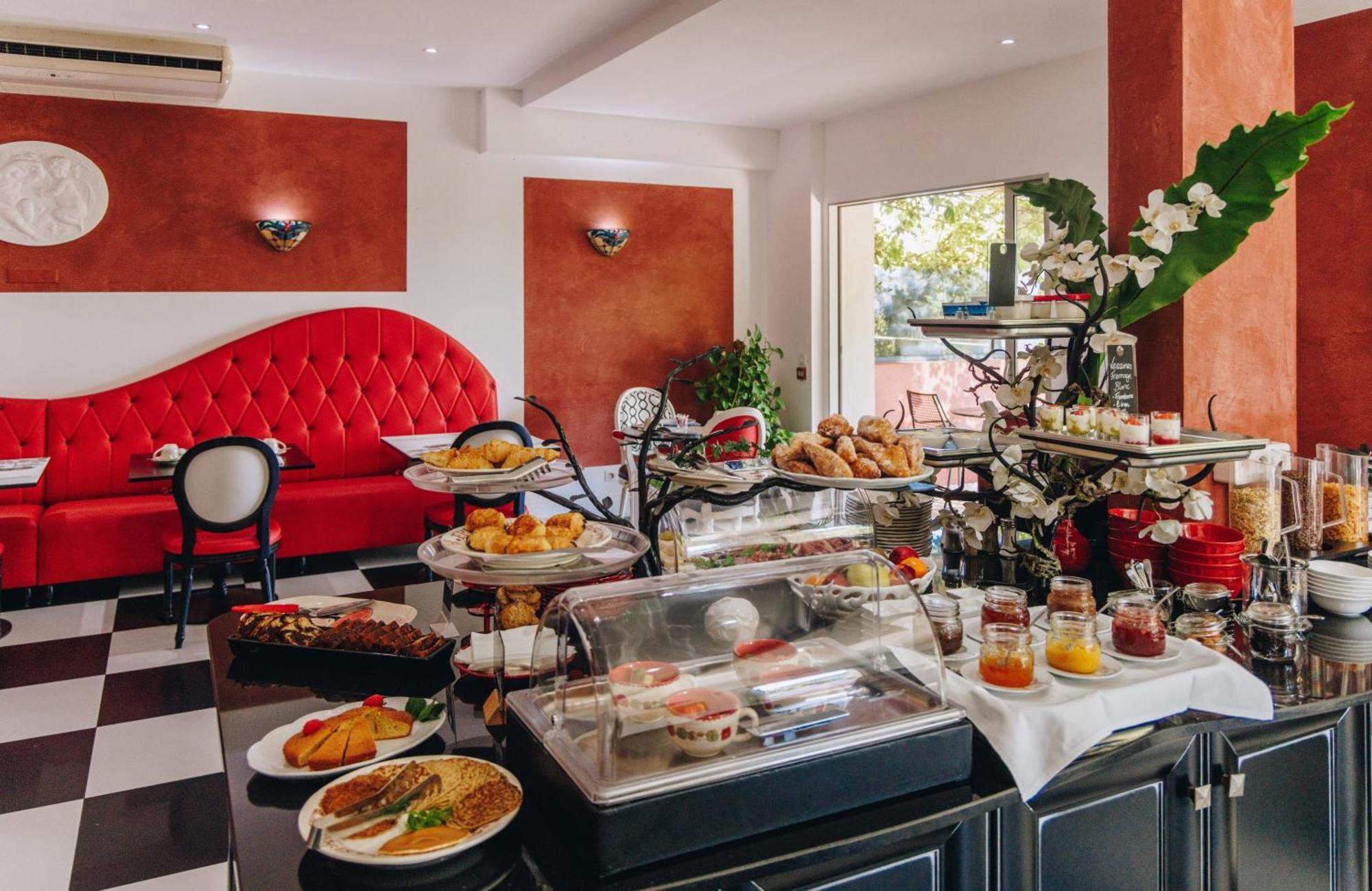 Hotel Liberata & Spa LʼÎle-Rousse 외부 사진