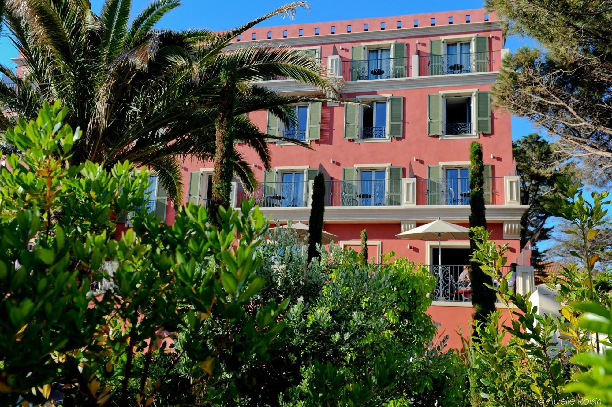 Hotel Liberata & Spa LʼÎle-Rousse 외부 사진