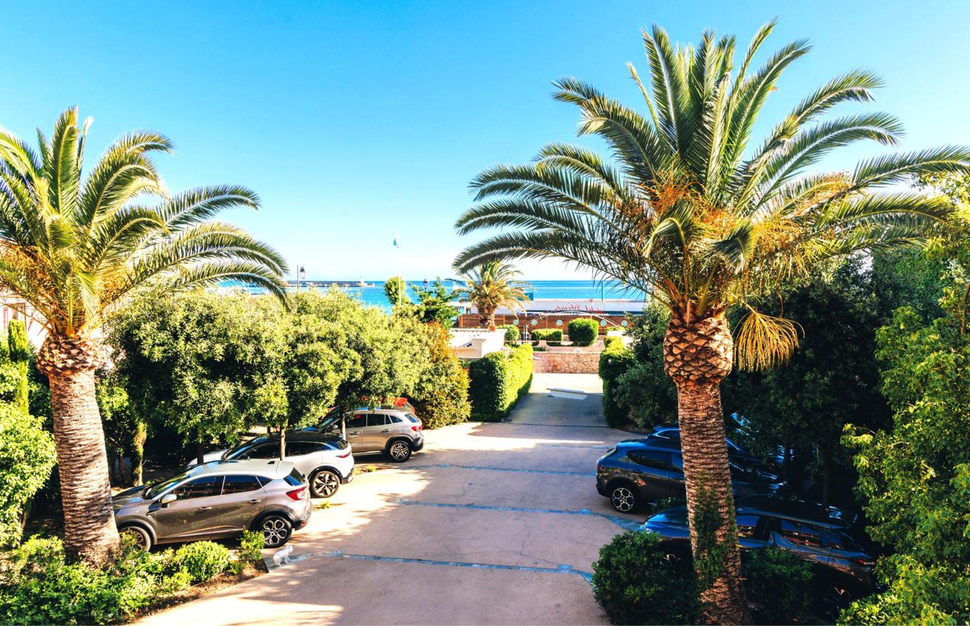 Hotel Liberata & Spa LʼÎle-Rousse 외부 사진